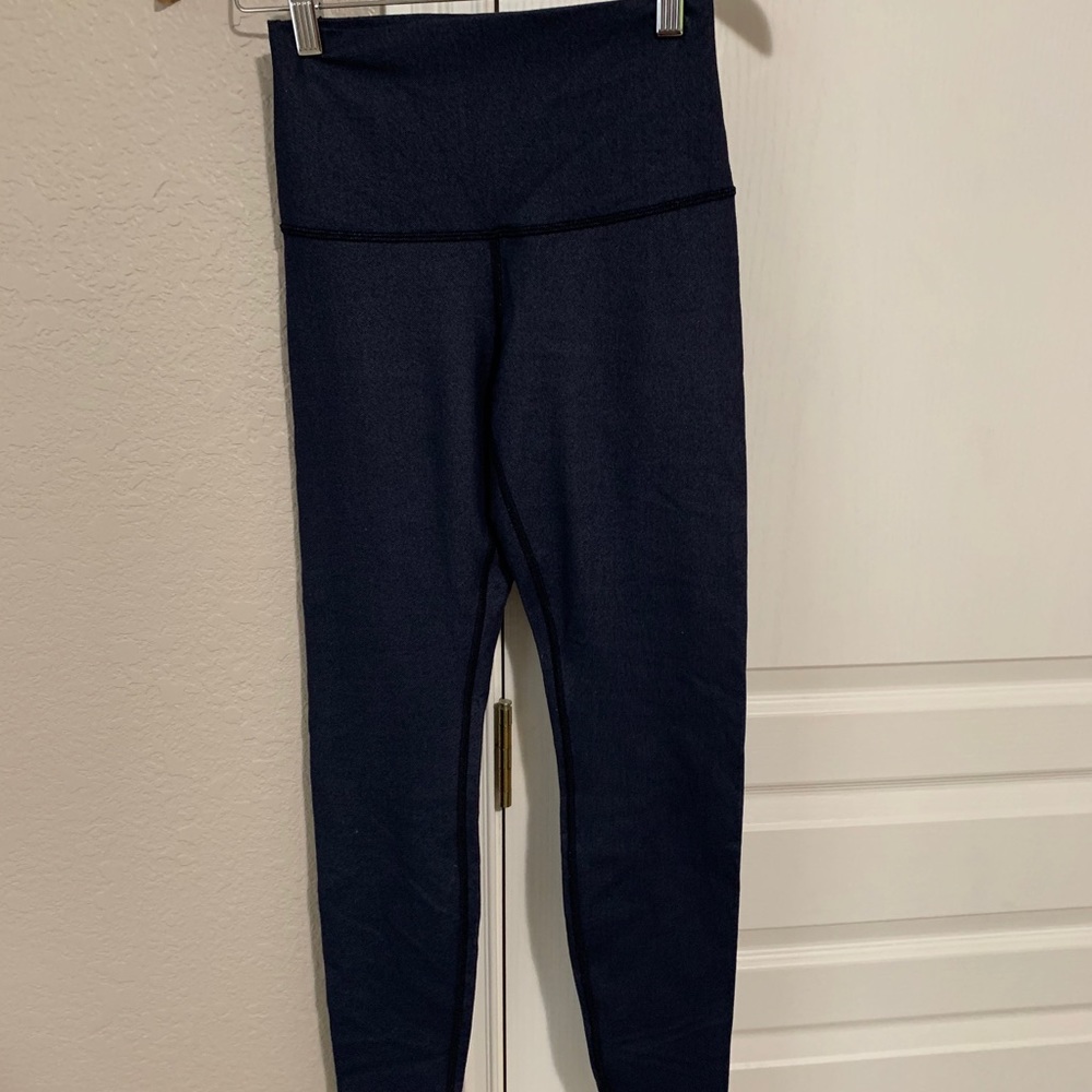 Lululemon high waisted wonder under size 4 blue